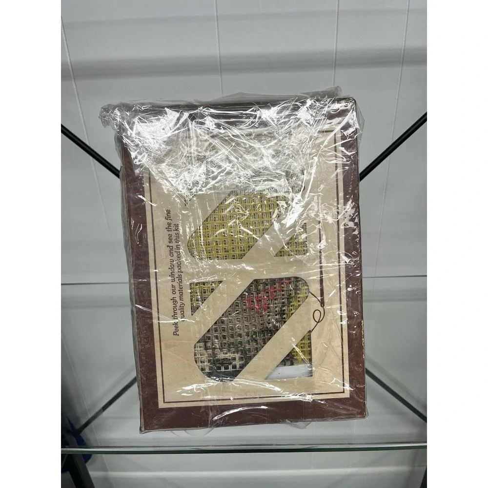 Vintage 1982 Kitten Latch Hook Kit Sew Simple 12 x 12 in New In Box Unopened